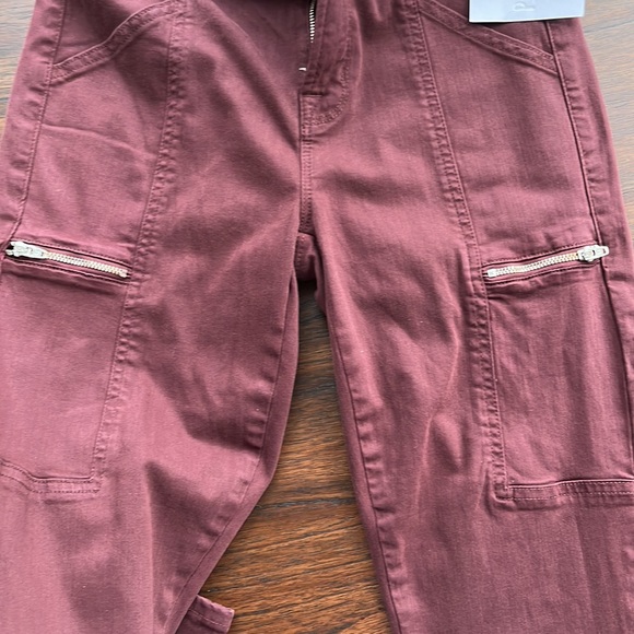 Pistola - Maroon / Burgundy |  Zipper Detail Mid-Rise Skinny Jean- Size: 26 - Picture 9 of 11